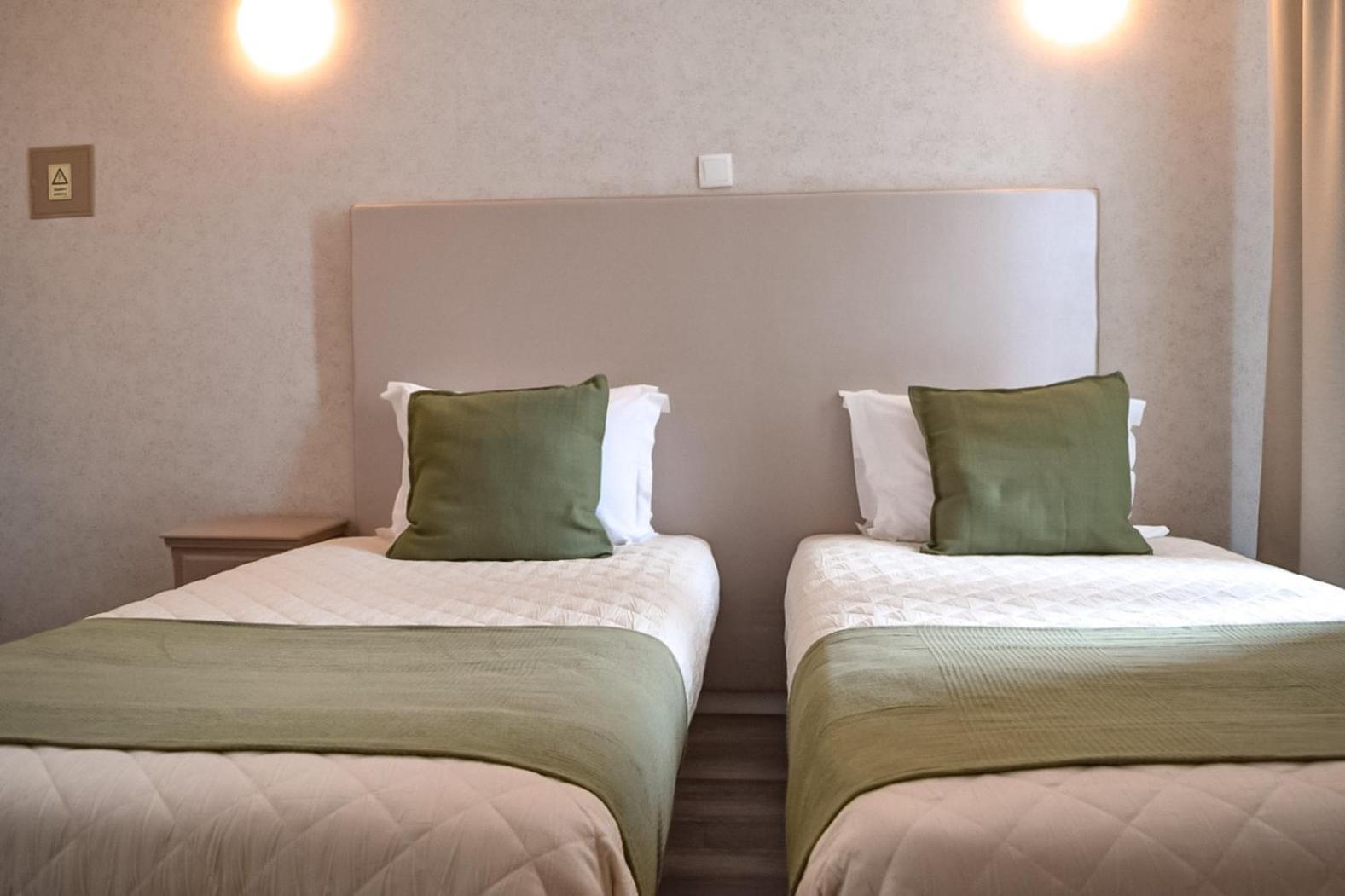 Residencia Maciel ペニシェ エクステリア 写真
